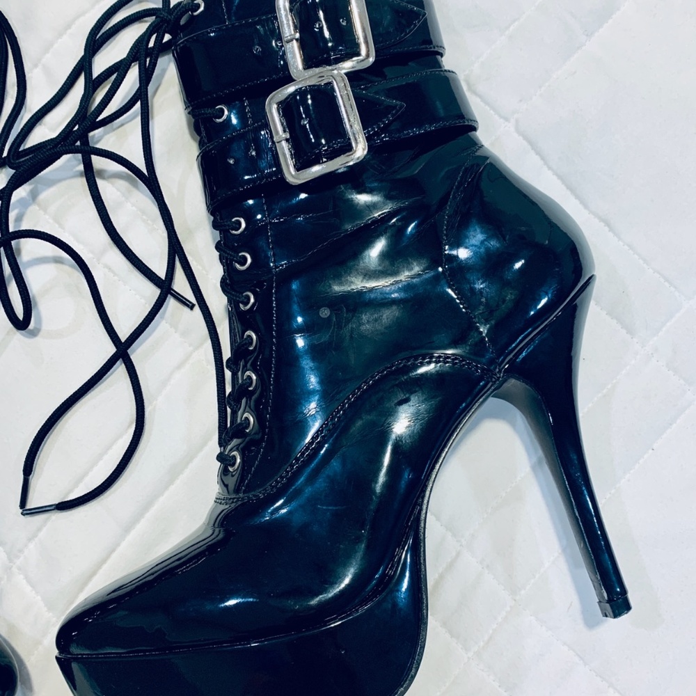 Devious by Pleaser Indulge Boots